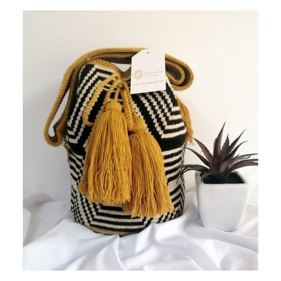 Striped Wayuu Bag